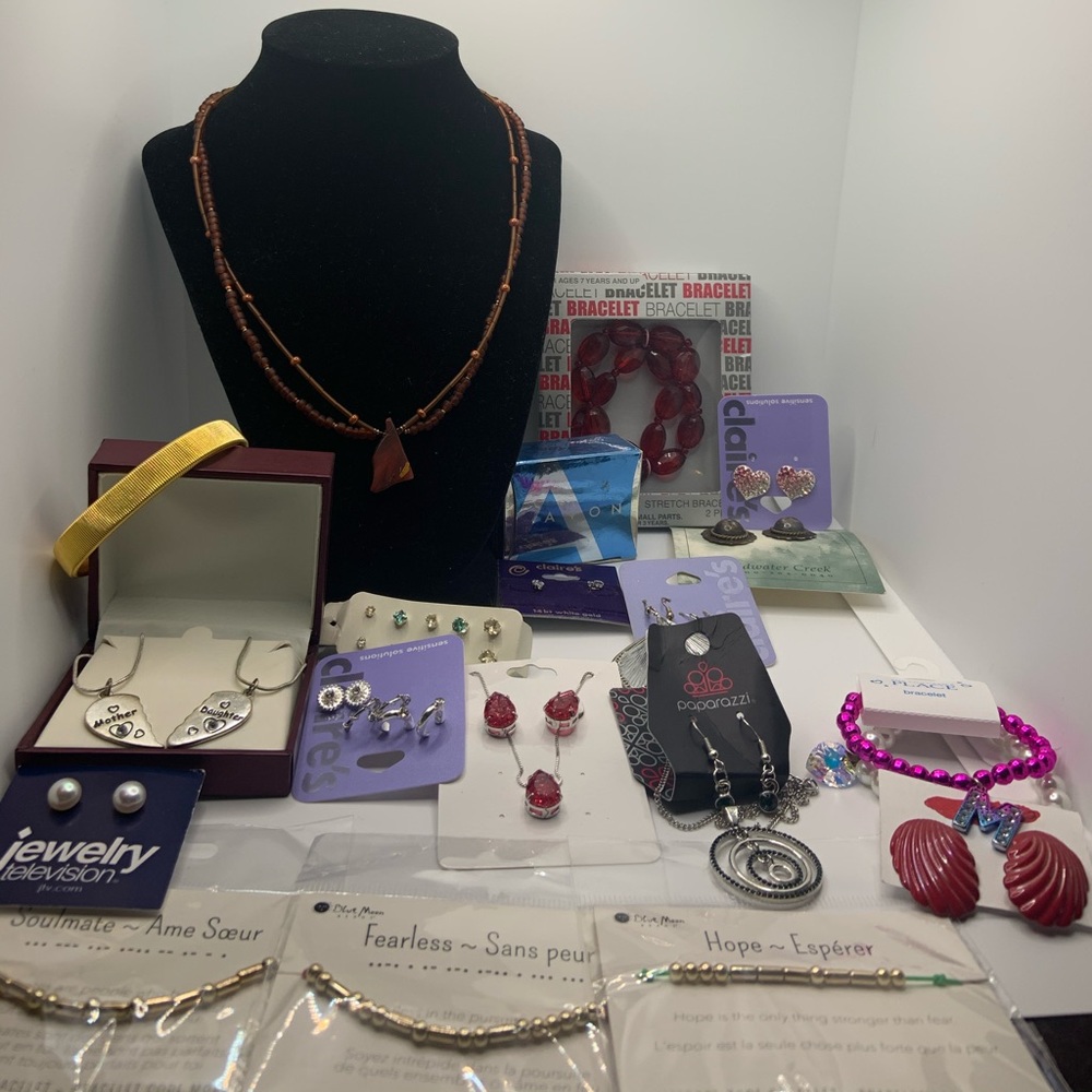 bundle of jewelry items